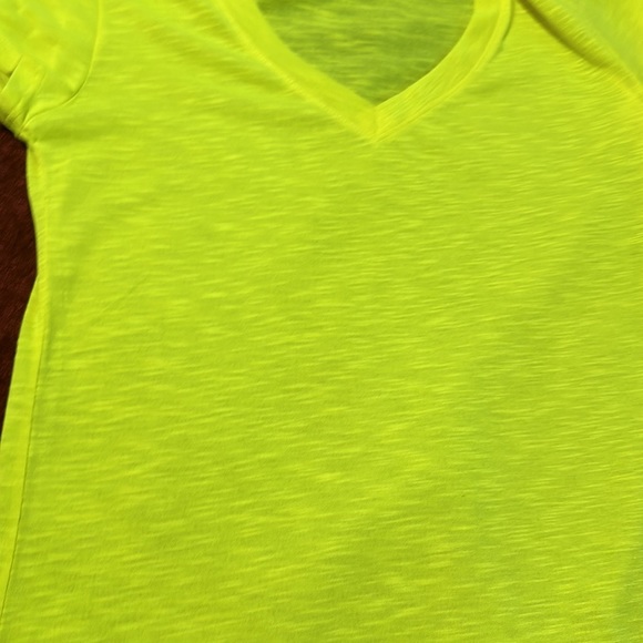 Nice, playful lime green/ neon yellow tee. - Picture 2 of 6